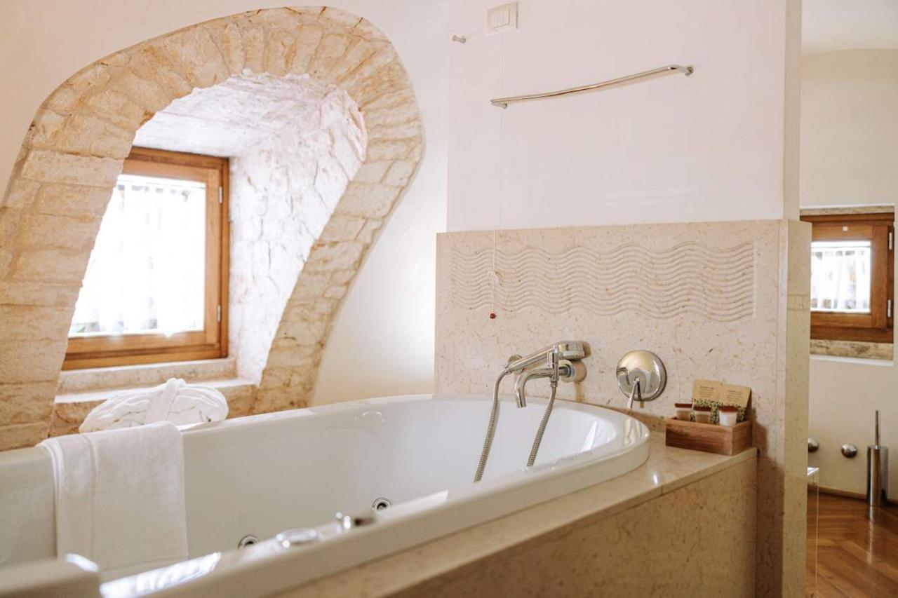 Suite Spa Bath